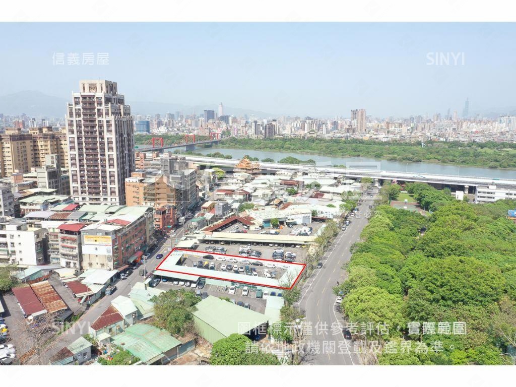 【專任】板橋稀有素地釋出房屋室內格局與周邊環境