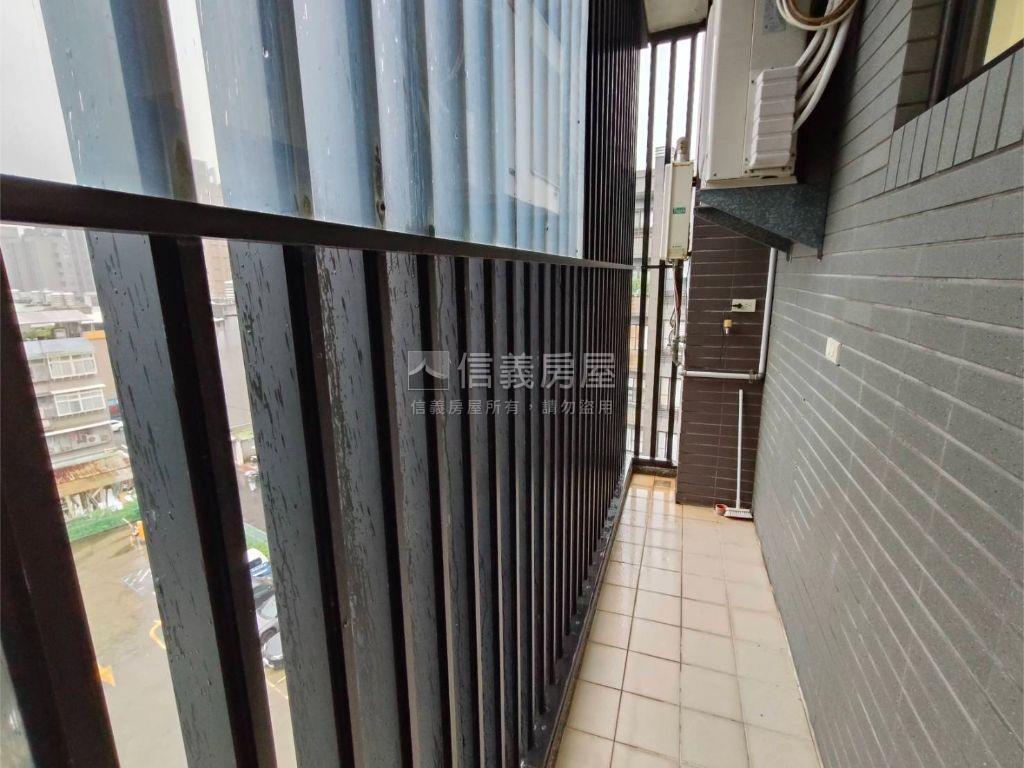 高樓電梯美妝兩房房屋室內格局與周邊環境