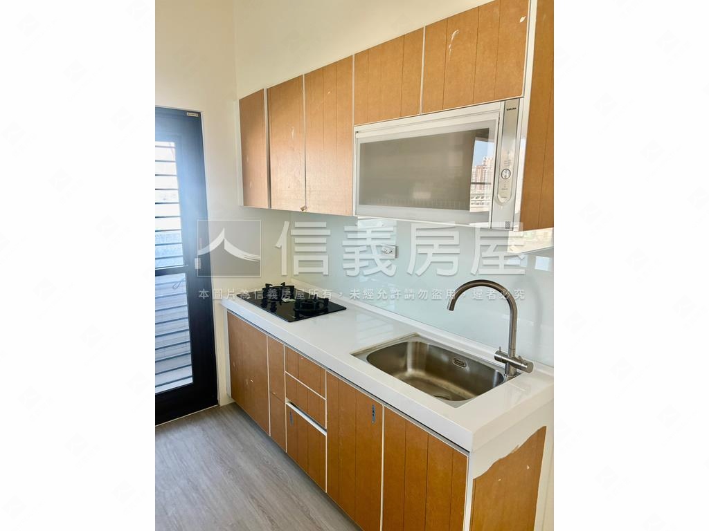 九川木目心二房車位房屋室內格局與周邊環境