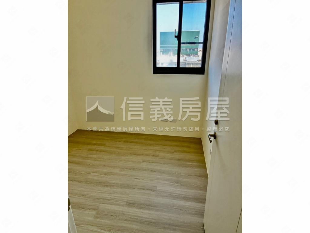 九川木目心二房車位房屋室內格局與周邊環境