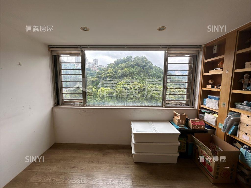 潤泰遠景高樓美景四房房屋室內格局與周邊環境