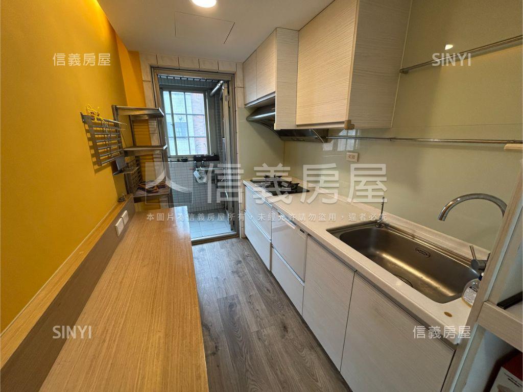 潤泰遠景高樓美景四房房屋室內格局與周邊環境