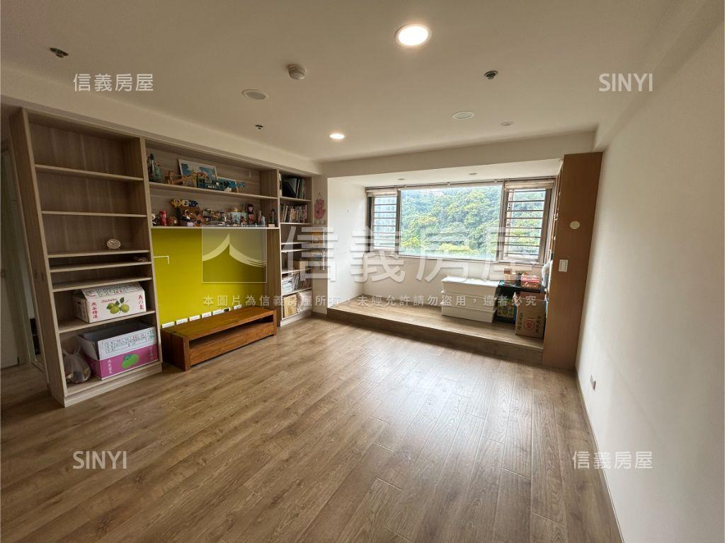 潤泰遠景高樓美景四房房屋室內格局與周邊環境