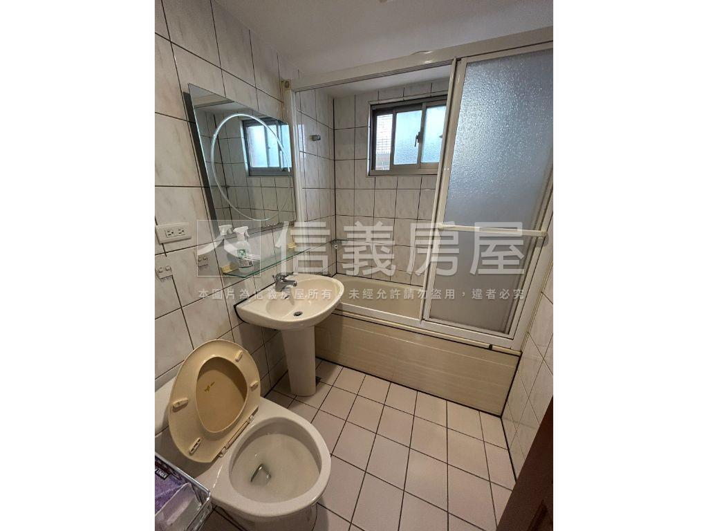 潤泰遠景高樓美景四房房屋室內格局與周邊環境