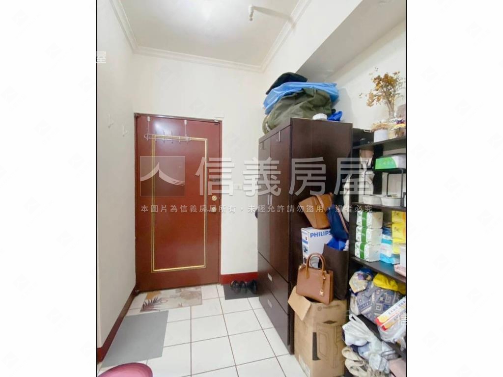 理想貴族套房房屋室內格局與周邊環境