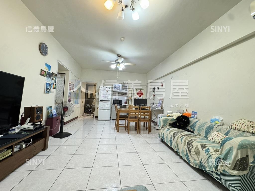 國際莊園首購溫馨四房房屋室內格局與周邊環境