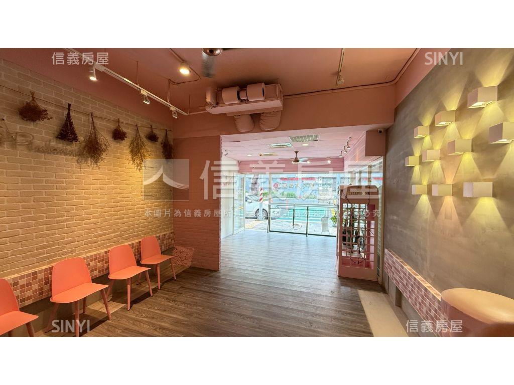 正忠福國小旁面寬店面別墅房屋室內格局與周邊環境