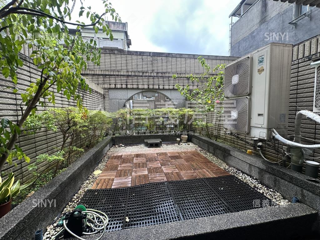 康寧路金店面房屋室內格局與周邊環境