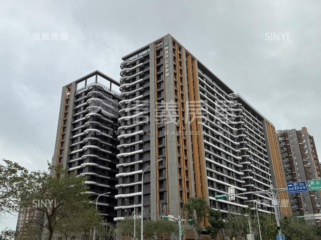 桃園高鐵站旁兩房車位房屋室內格局與周邊環境