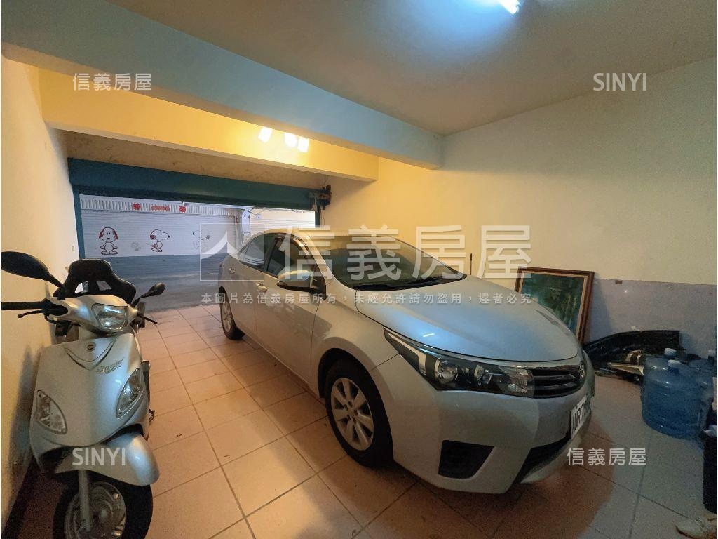 楊梅比佛利旁３房車庫透天房屋室內格局與周邊環境