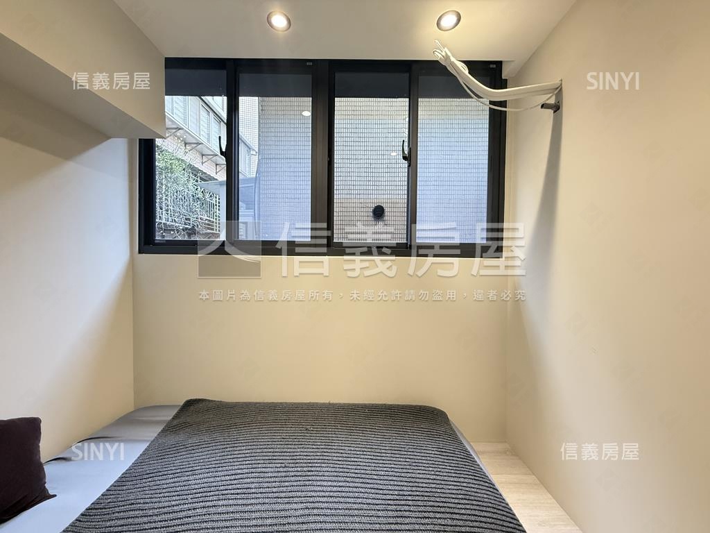 【精選】聖羅蘭邊間美三房房屋室內格局與周邊環境