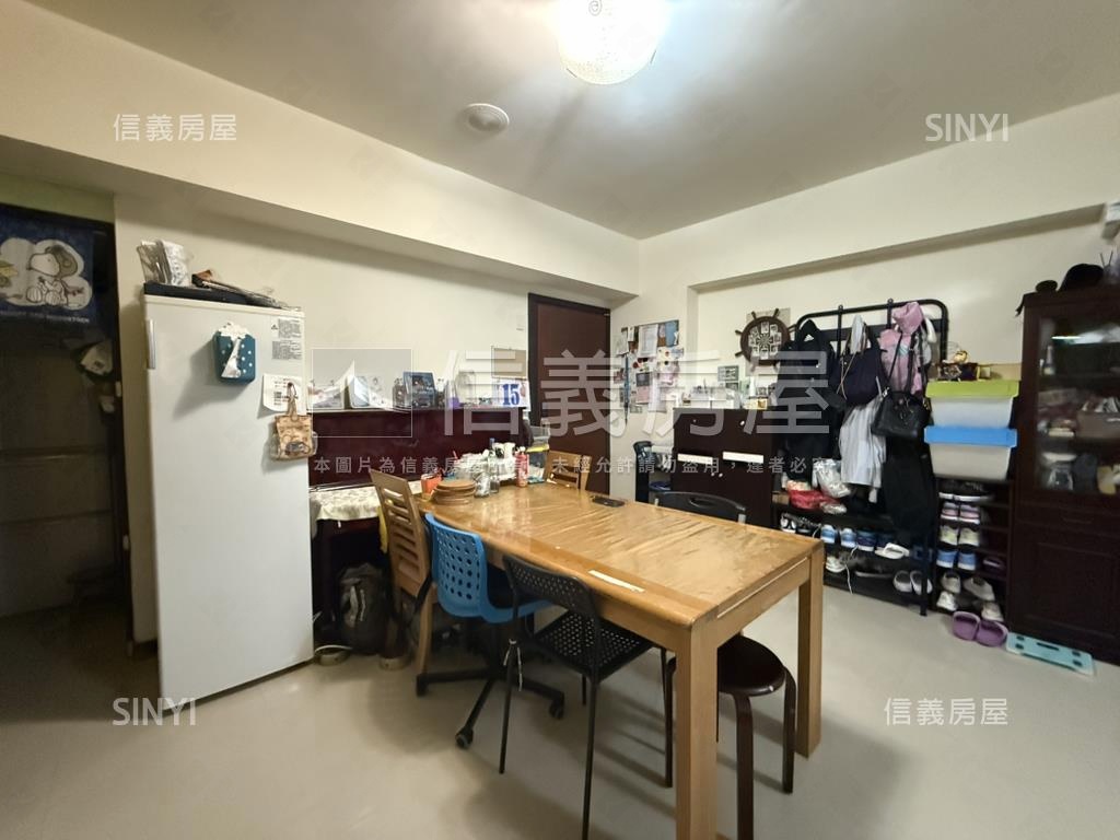 稀有釋出水悅三房車位房屋室內格局與周邊環境