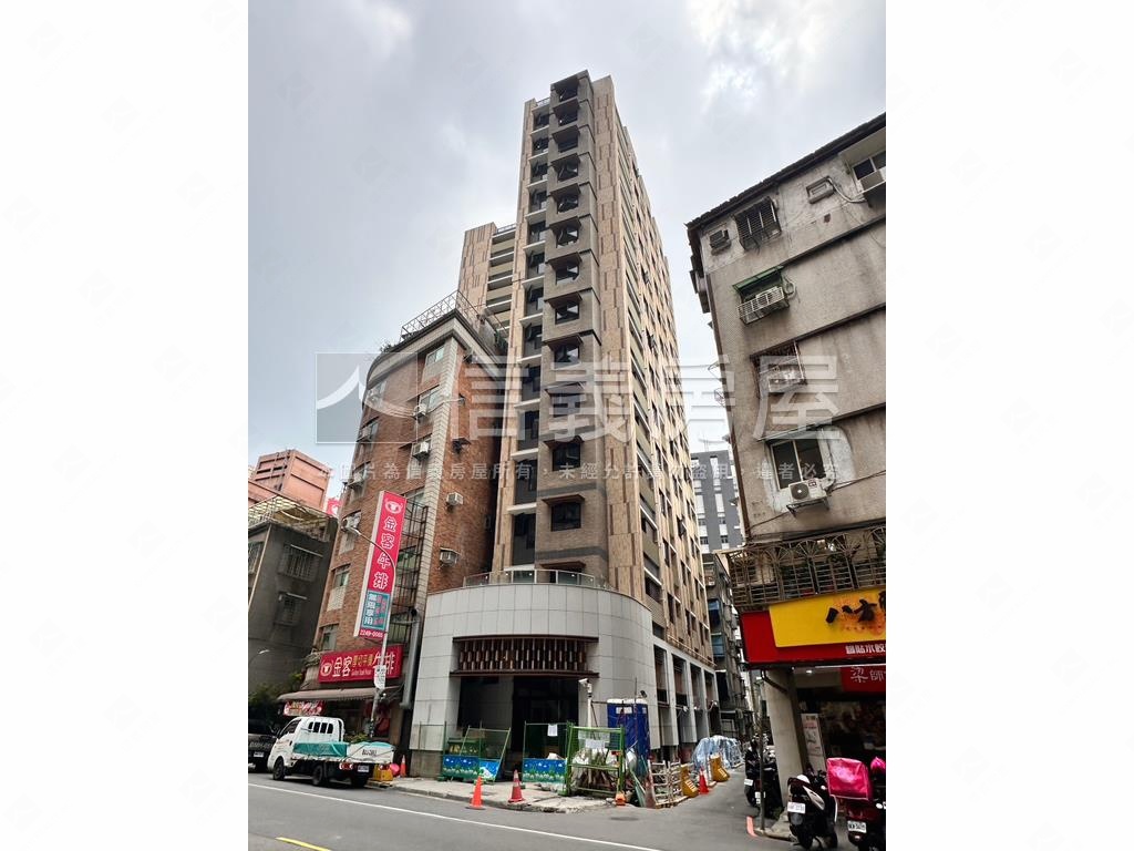 中河棧電梯套房房屋室內格局與周邊環境