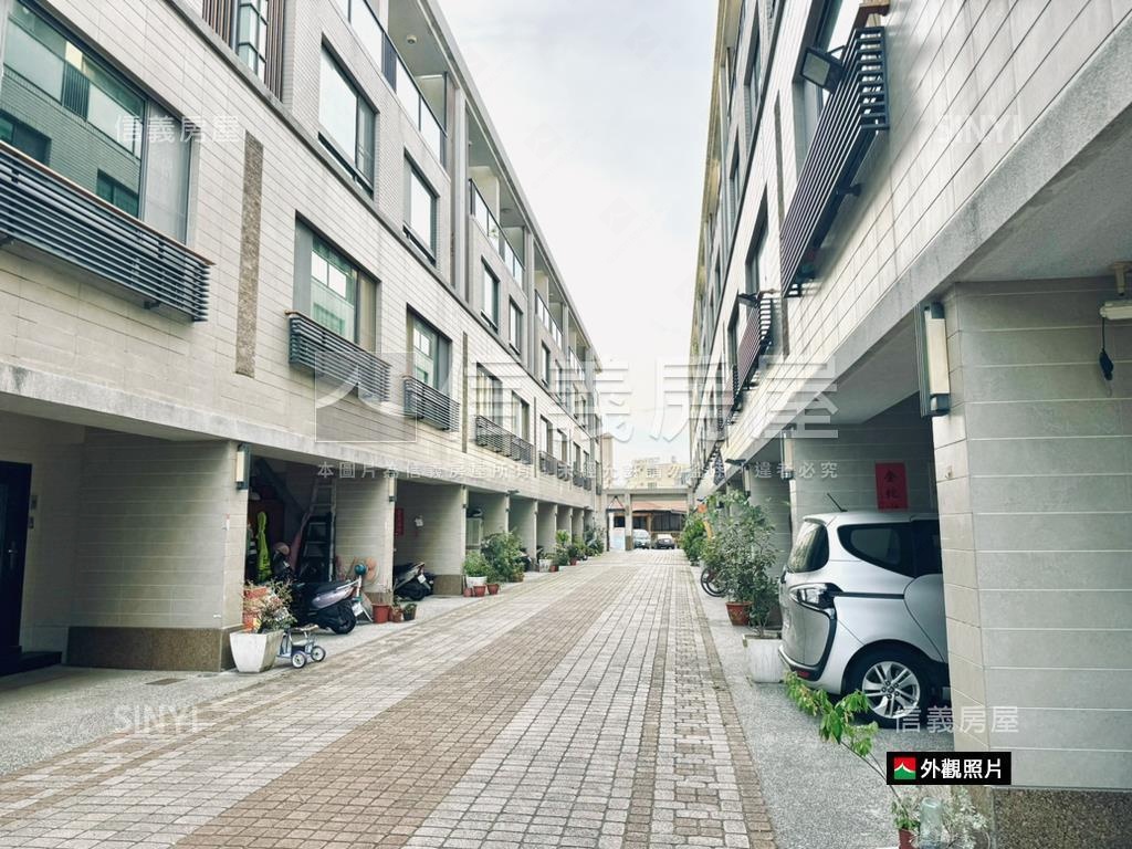 近體育場前後有路透天車墅房屋室內格局與周邊環境