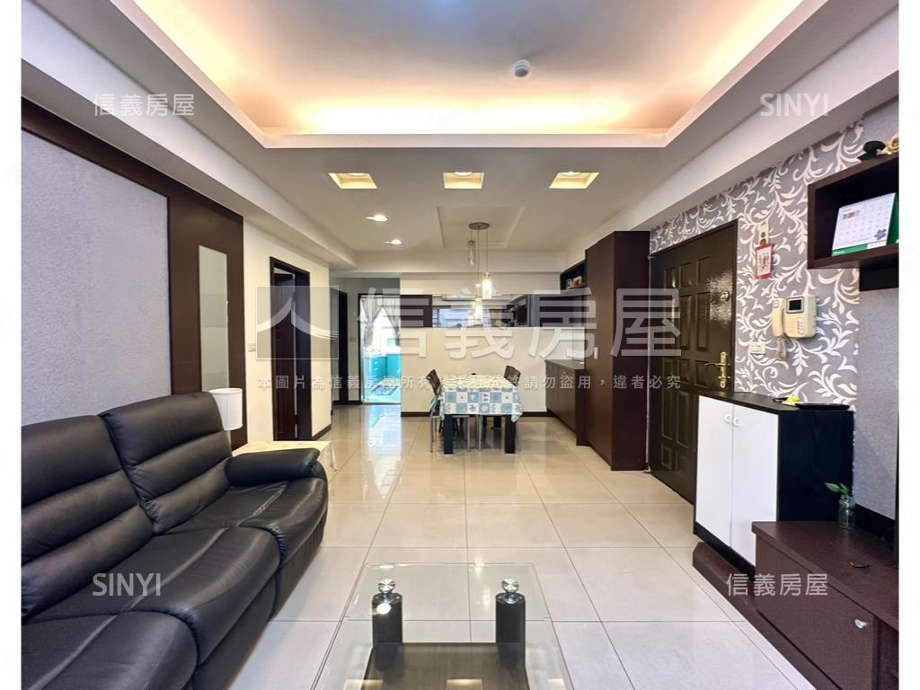 極品美學苑採光三房車位房屋室內格局與周邊環境