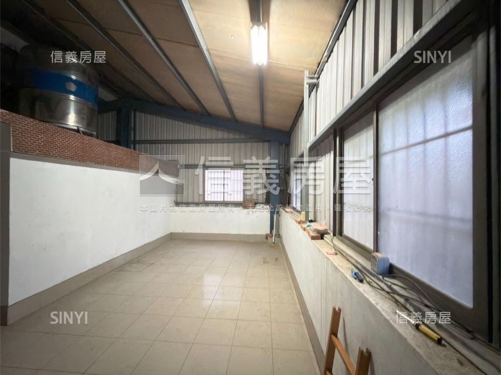 鐵道路大空間美透天房屋室內格局與周邊環境