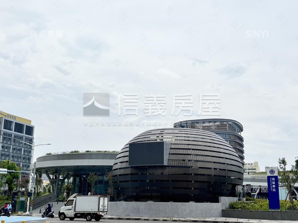 高雄中學旁舒適空間好宅房屋室內格局與周邊環境
