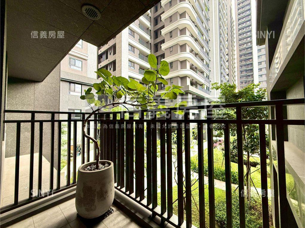 洲際Ｗ精美裝潢露臺戶房屋室內格局與周邊環境