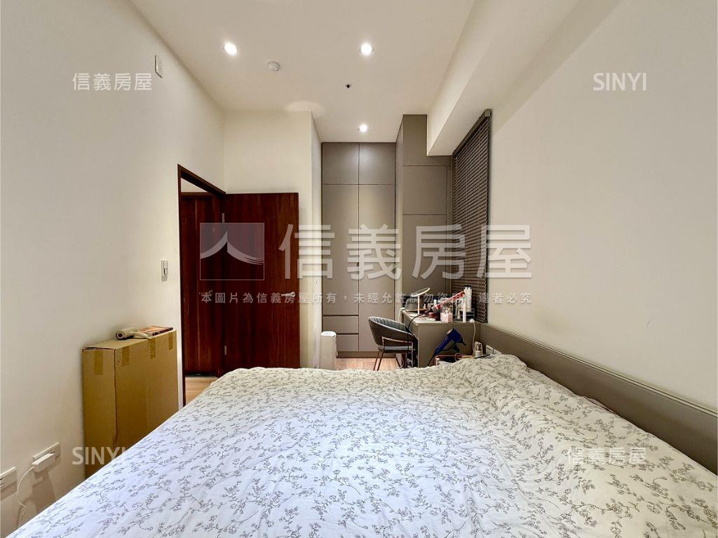 洲際Ｗ精美裝潢露臺戶房屋室內格局與周邊環境