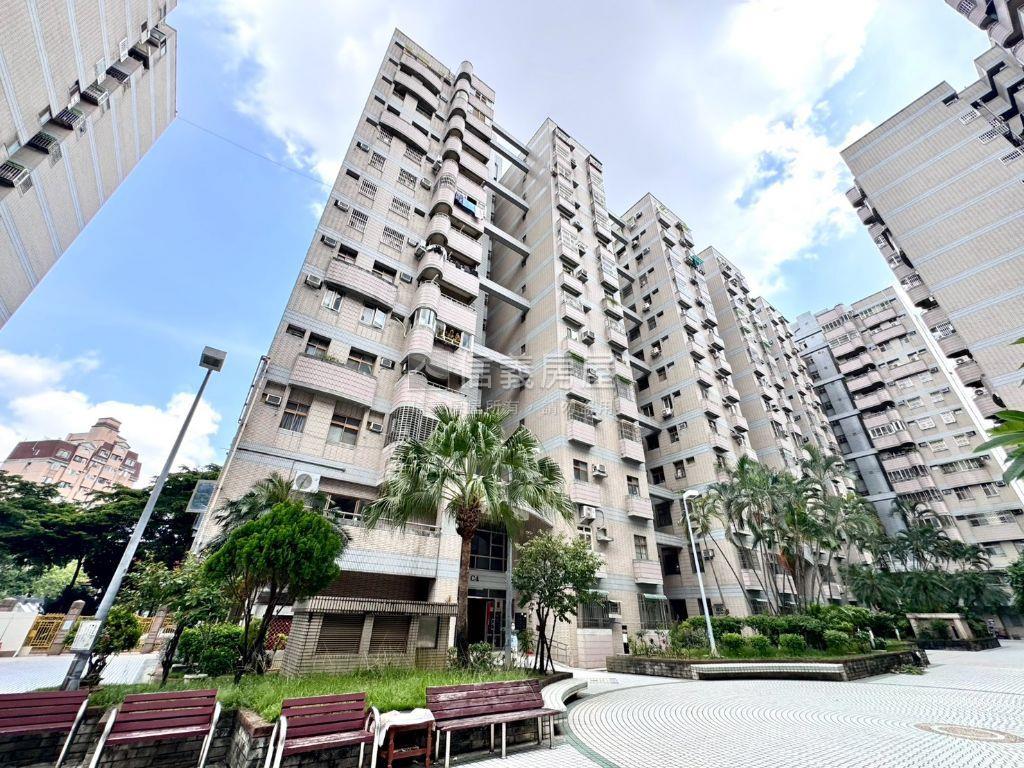 光大國宅三房１１樓房屋室內格局與周邊環境
