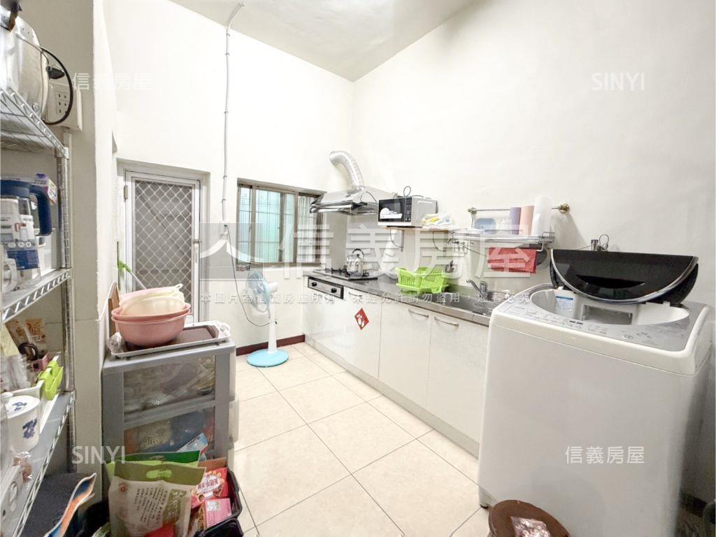 農十六明誠三路金店面房屋室內格局與周邊環境