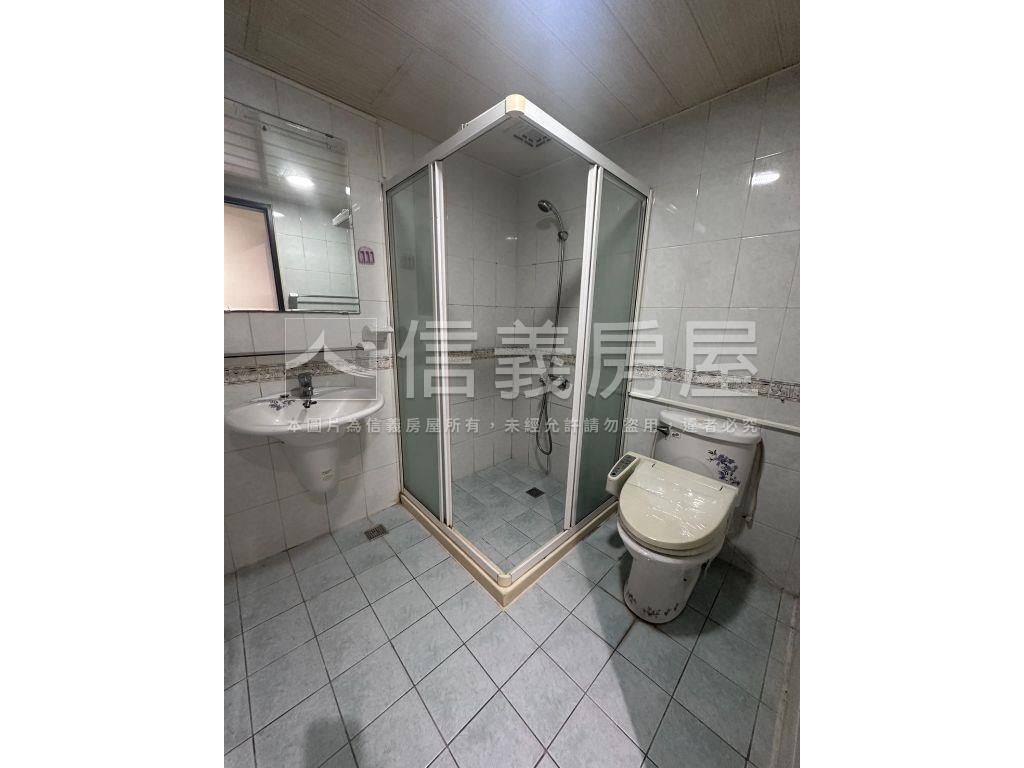 買到賺到稀有釋出三房車位房屋室內格局與周邊環境