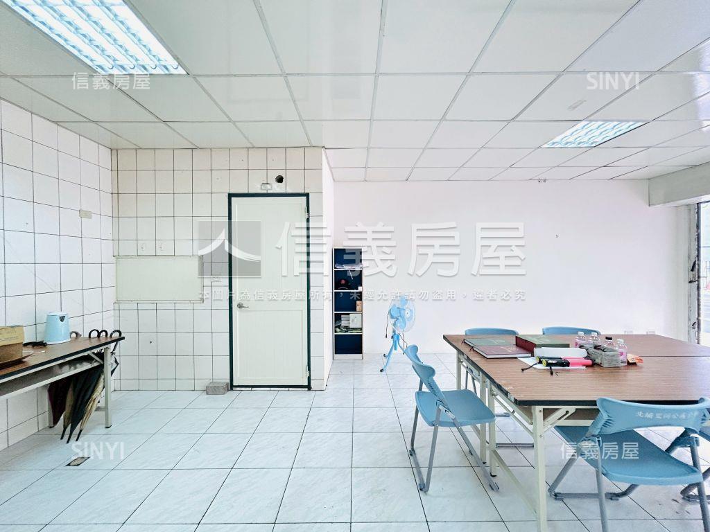 藝文低總價實用店面房屋室內格局與周邊環境