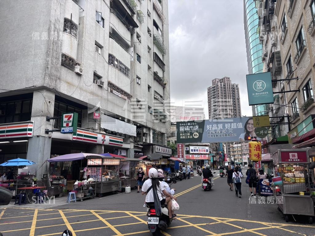 三多商圈徒步面寬金店面房屋室內格局與周邊環境
