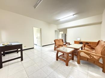 嶺東蔚藍海岸四房平車