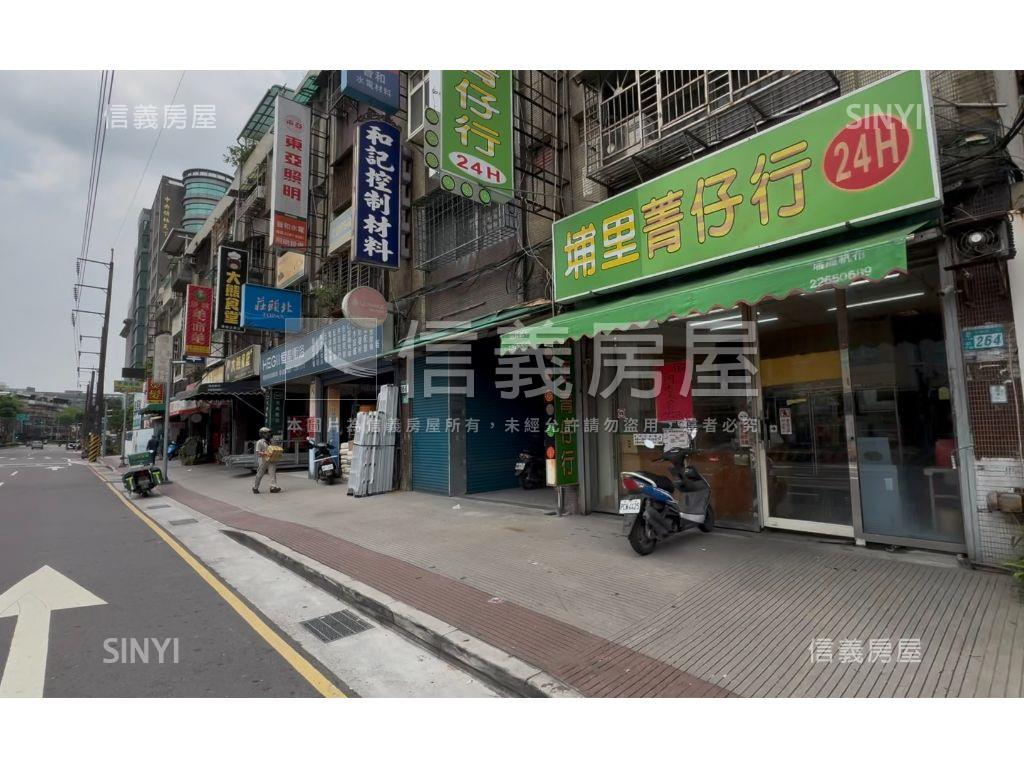 正中央路三段邊間金店面房屋室內格局與周邊環境