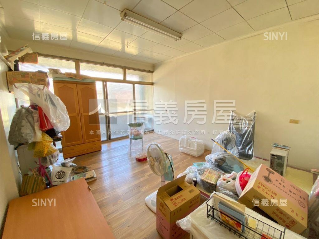 大地坪約５６．３坪美透天房屋室內格局與周邊環境