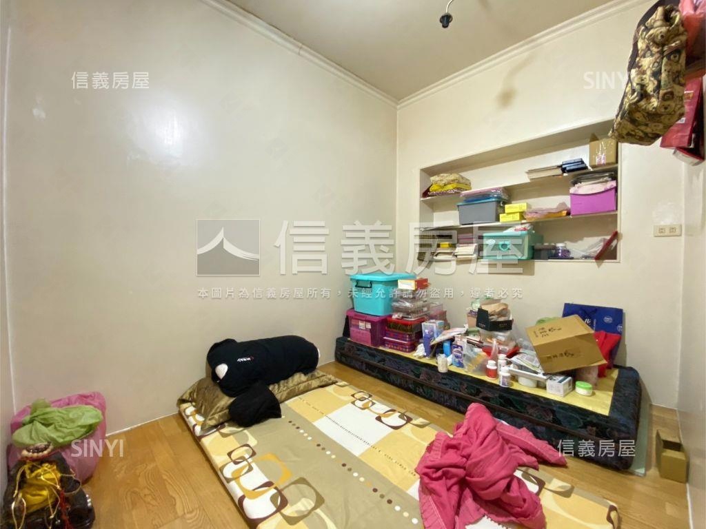 大地坪約５６．３坪美透天房屋室內格局與周邊環境