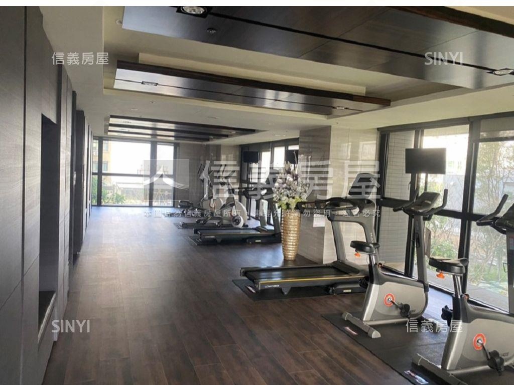 專任雙學苑高樓雙車位美屋房屋室內格局與周邊環境