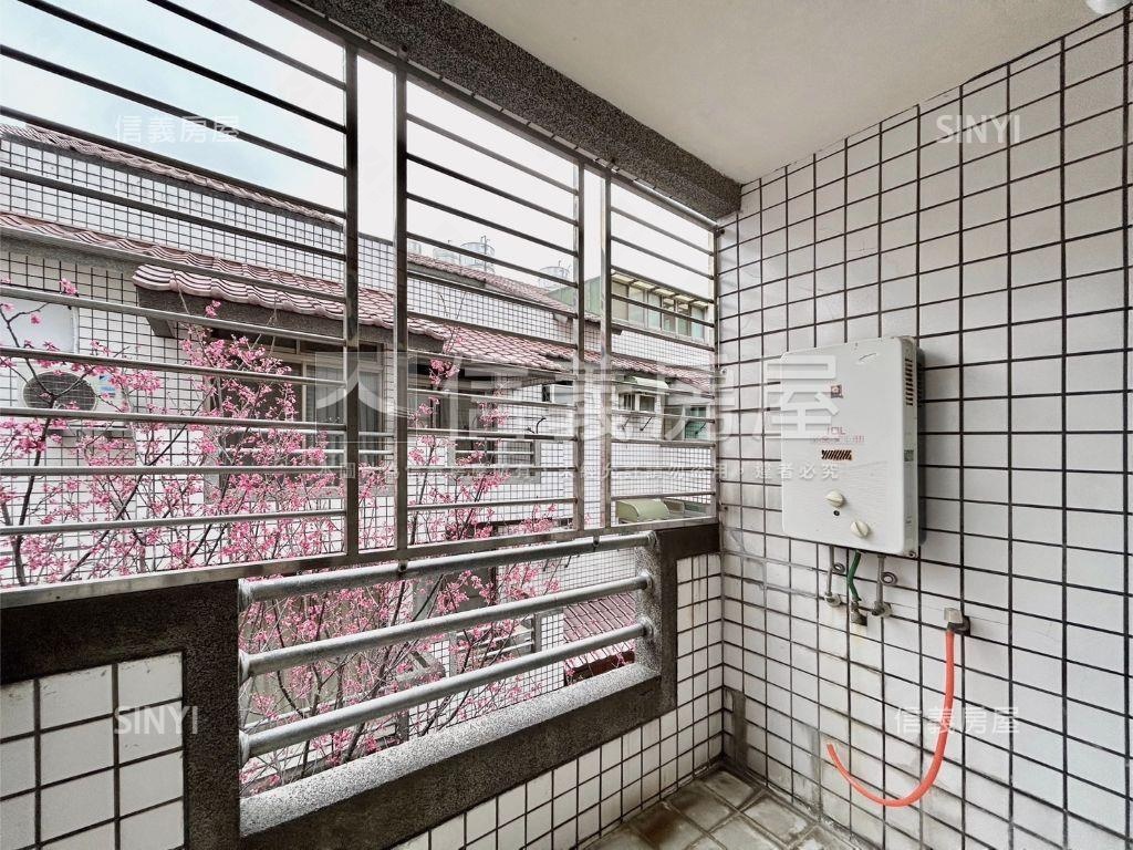 天闊近園區車庫透天房屋室內格局與周邊環境
