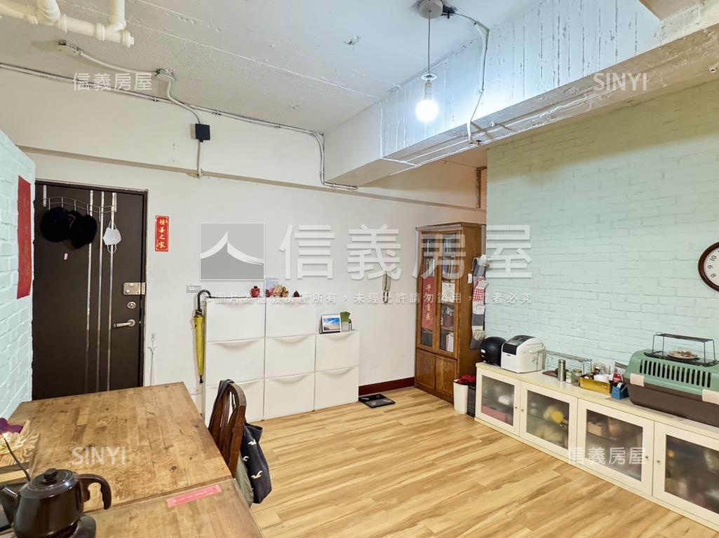 三民捷運歌林三房房屋室內格局與周邊環境