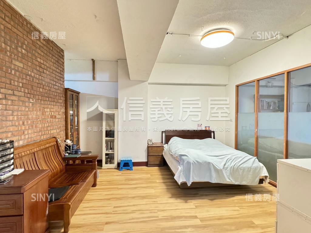 三民捷運歌林三房房屋室內格局與周邊環境