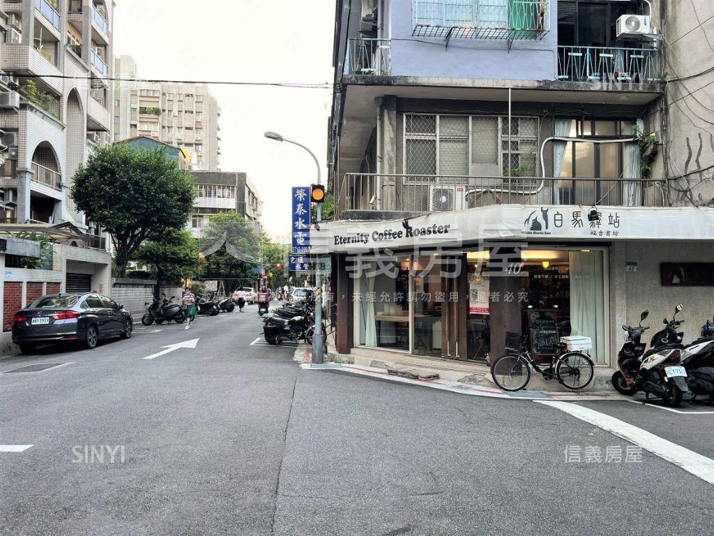 近【小巨蛋】優質店面房屋室內格局與周邊環境