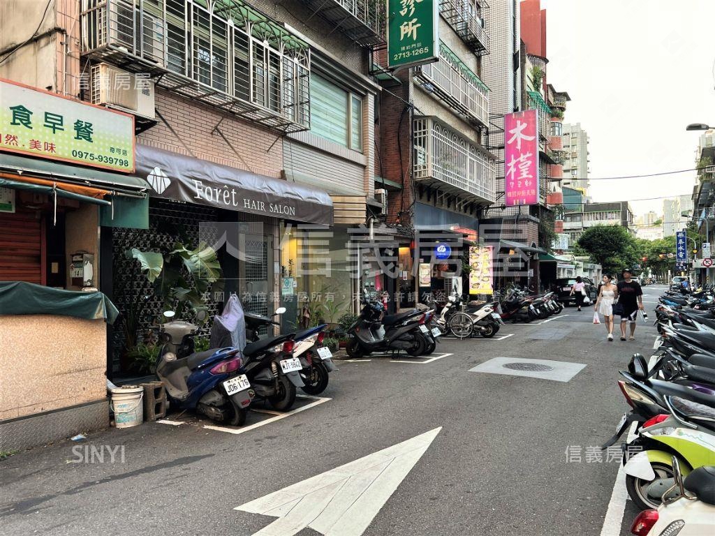 近【小巨蛋】優質店面房屋室內格局與周邊環境