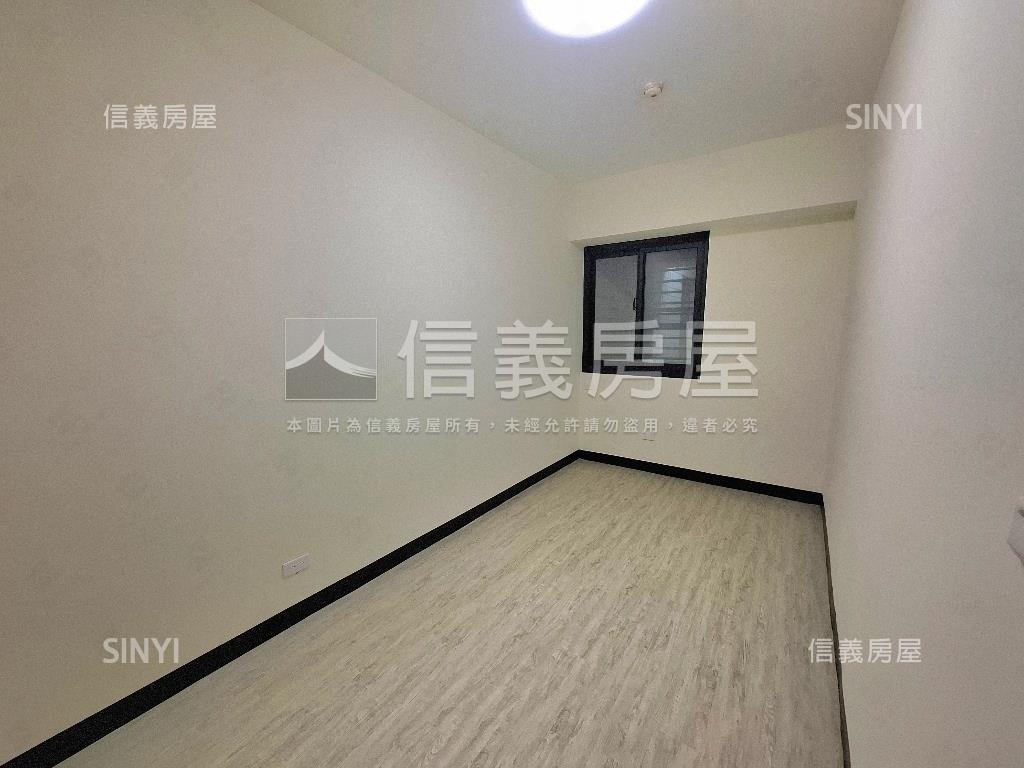 信義五福雙面採光大４房房屋室內格局與周邊環境