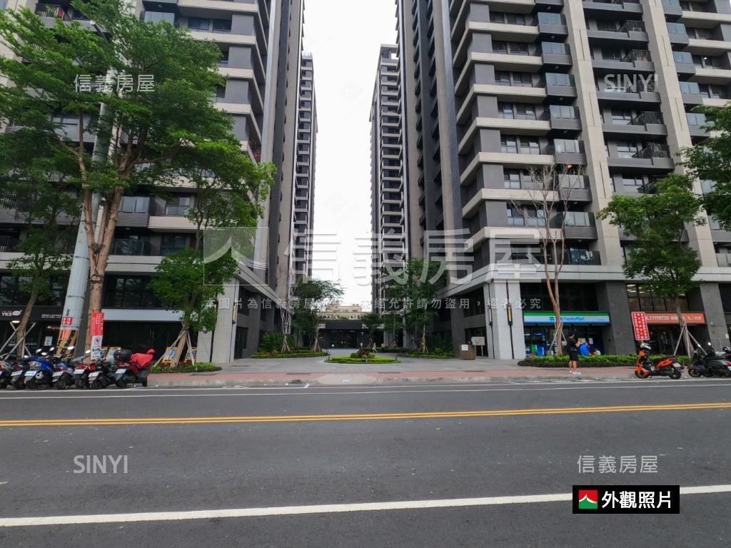 上東城質感三房平車房屋室內格局與周邊環境