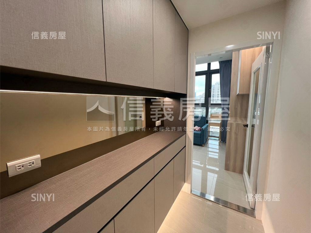 附小龍門景觀邊間稀有釋出房屋室內格局與周邊環境