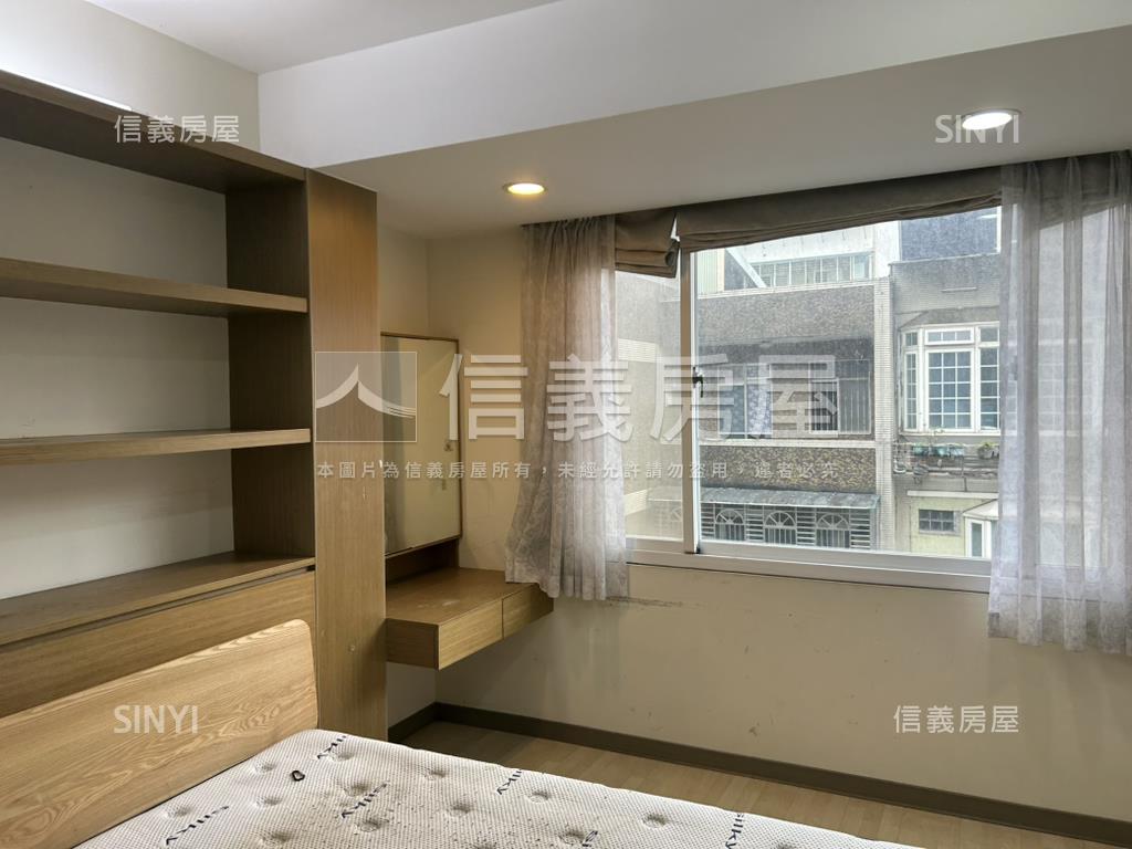 雙敦頂加方正三面採光美寓房屋室內格局與周邊環境