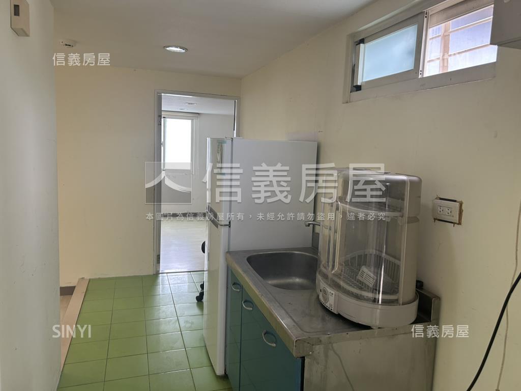 雙敦頂加方正三面採光美寓房屋室內格局與周邊環境