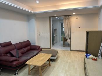 雙敦頂加方正三面採光美寓