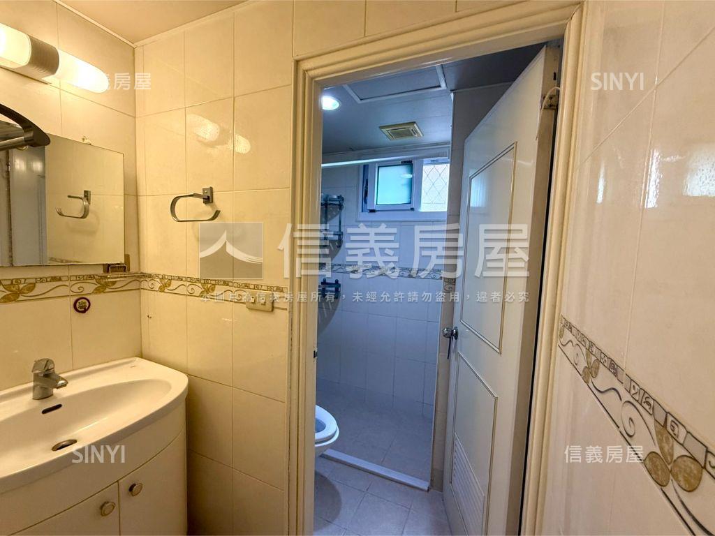 ★美麗國賓邊間採光２＋１房屋室內格局與周邊環境