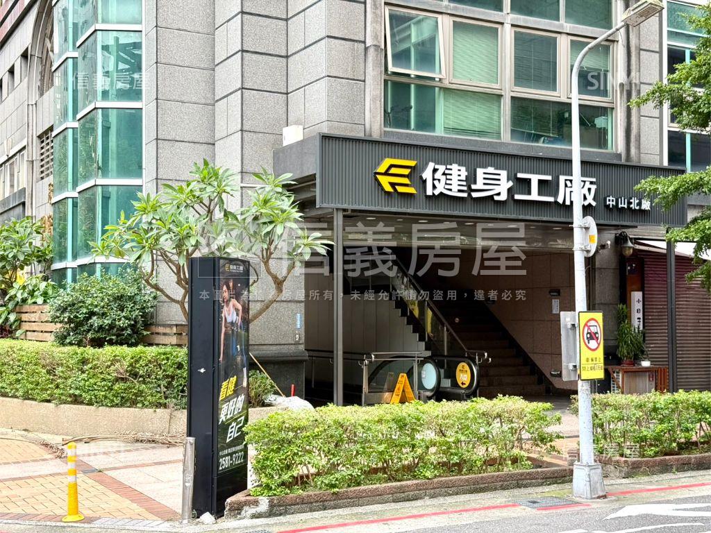 ★美麗國賓邊間採光２＋１房屋室內格局與周邊環境