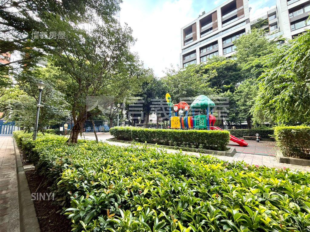 ★美麗國賓邊間採光２＋１房屋室內格局與周邊環境