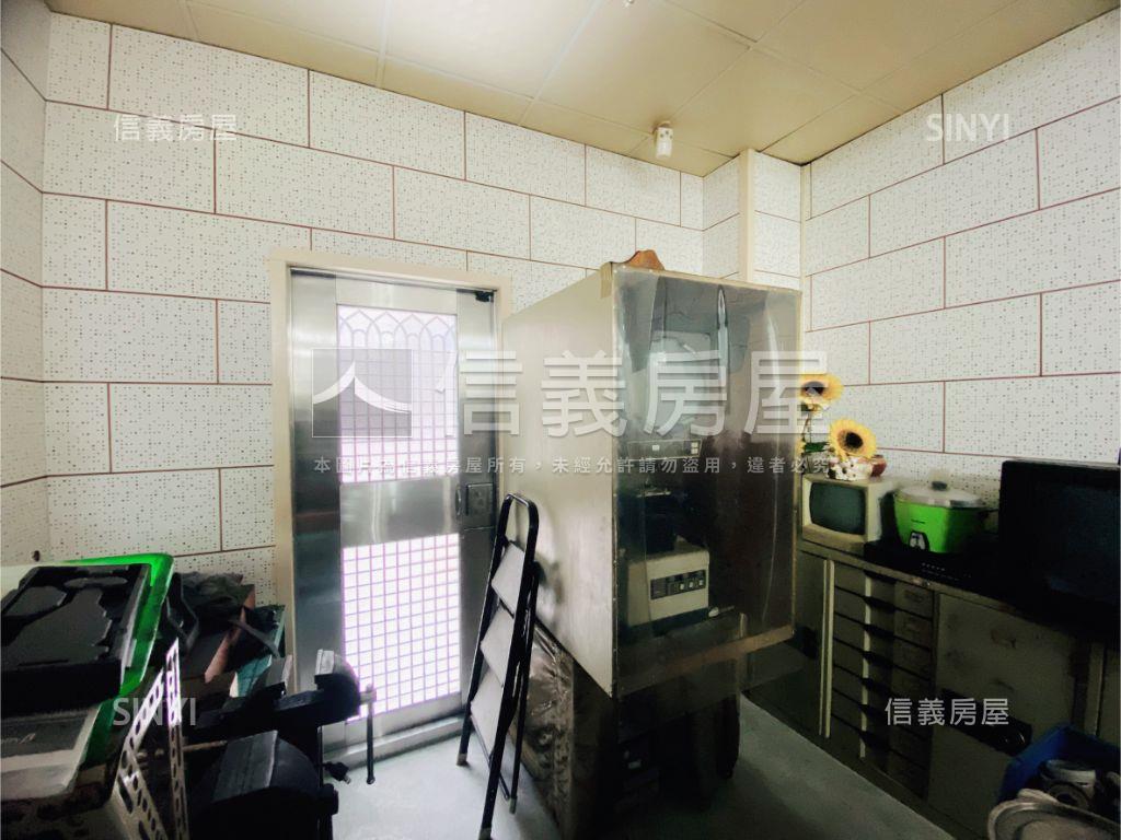 民生街１樓店辦房屋室內格局與周邊環境