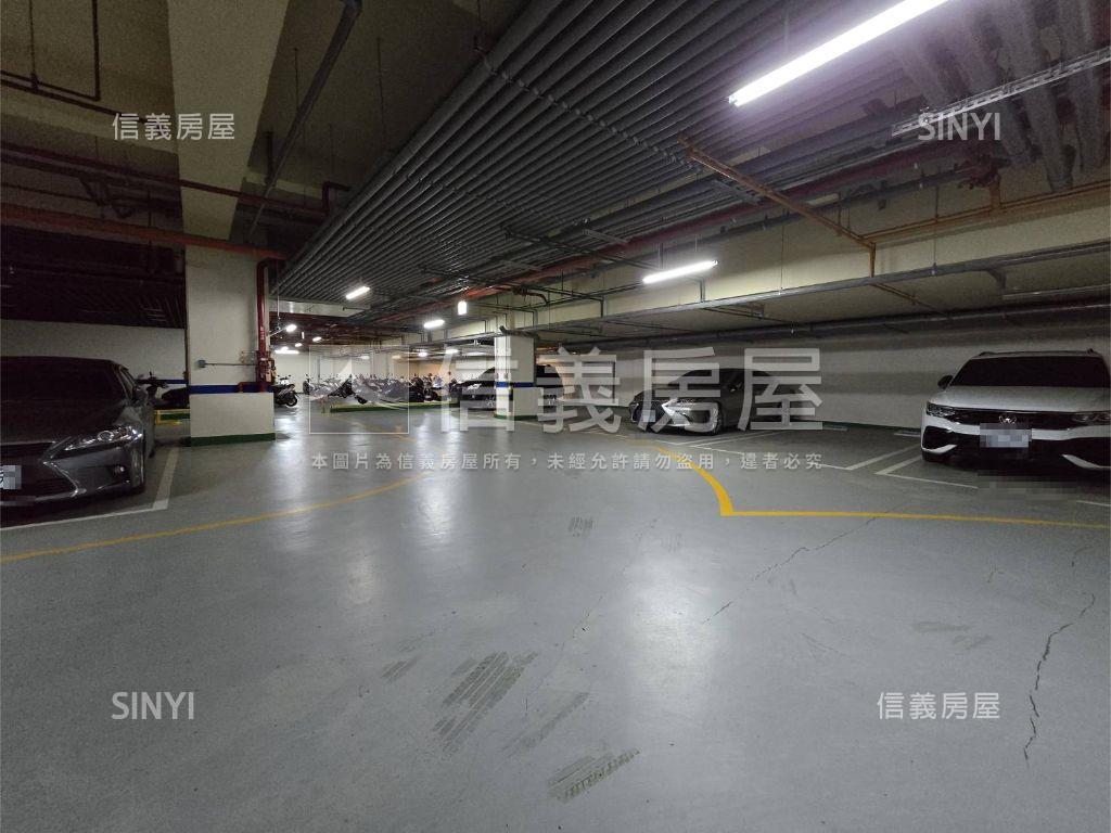 【御風】塭仔圳大面寬店面房屋室內格局與周邊環境