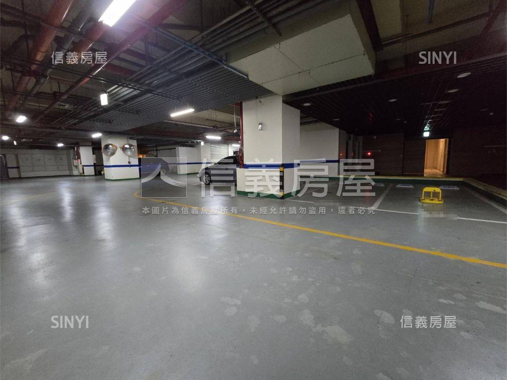 【御風】塭仔圳大面寬店面房屋室內格局與周邊環境